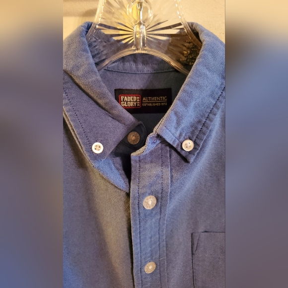 Faded Glory, Oxford Shirt, Boys size Medium - Picture 2 of 6